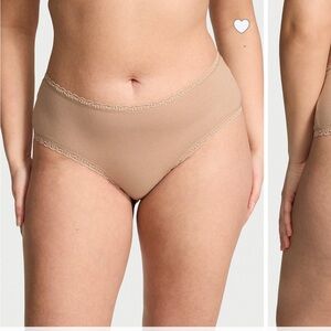 Victoria’s Secret Cotton Lace trim Panty nude cream beige tan